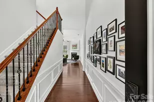 6017 Carrollton Ln, Charlotte, NC 28210 - Photo 4