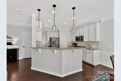 6017 Carrollton Lane, Charlotte, NC 28210 - Photo 10