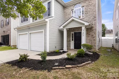 745 Lumber Lane, Charlotte, NC 28214 - Photo 2