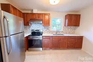 1248 Christopher Cir, Rock Hill, SC 29730 - Photo 2