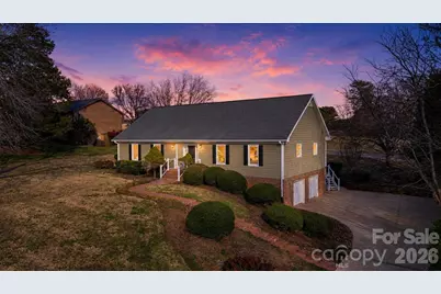 3718 Club House Drive NE, Conover, NC 28613 - Photo 2