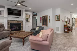 51 Verde Dr, Asheville, NC 28806 - Photo 6