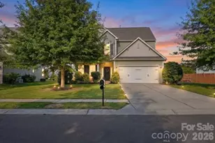 10022 Wrigley Dr, Charlotte, NC 28273 - Photo 2