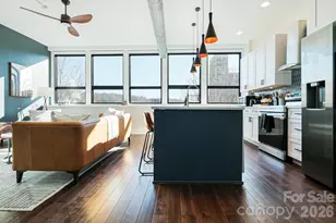 122 College St, Asheville, NC 28801 - Photo 2