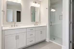 4634 Dogwood Pl, Charlotte, NC 28212 - Photo 10