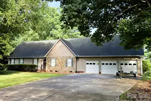 130 Canoe Ct, Mount Gilead, NC 27306 - Photo 1