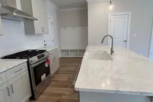 4638 Dogwood Pl, Charlotte, NC 28212 - Photo 8