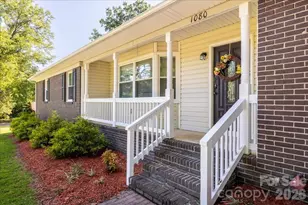 1080 Garnette Rd, Lancaster, SC 29720 - Photo 2