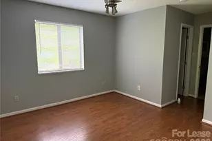 1420 11th Street Dr NW, Hickory, NC 28601 - Photo 8