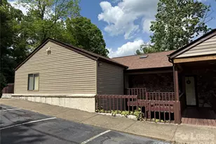 1420 11th Street Dr NW, Hickory, NC 28601 - Photo 18