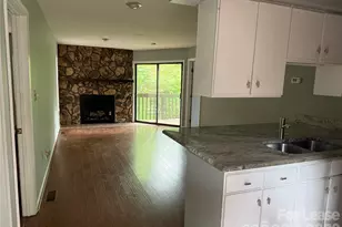 1420 11th Street Dr NW, Hickory, NC 28601 - Photo 2