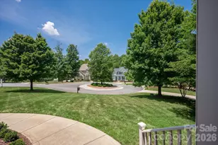 406 Belo Ct, Fort Mill, SC 29715 - Photo 2