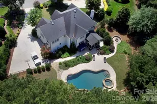 18719 Cannon Crossing Way, Davidson, NC 28036 - Photo 1