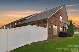 3153 Hartson Pointe Dr, Fort Mill, SC 29707 - Photo 30