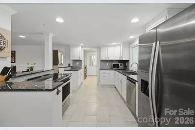 104 31st Avenue NE, Hickory, NC 28601 - Photo 24