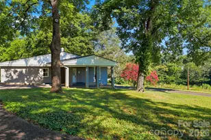 104 31st Ave NE, Hickory, NC 28601 - Photo 4