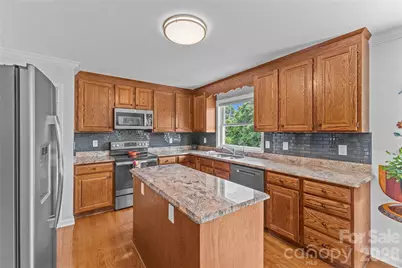 107 Twin Lakes Drive, Statesville, NC 28625 - Photo 18