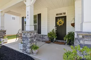 141 Rhuidean Ct, Troutman, NC 28166 - Photo 8