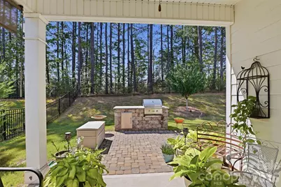 141 Rhuidean Court, Troutman, NC 28166 - Photo 6