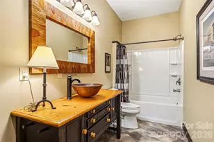 136 Merrills Ridge Rd, Asheville, NC 28803 - Photo 24