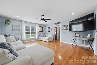 927 Victoria Avenue, Kannapolis, NC 28081 - Photo 14