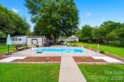 927 Victoria Avenue, Kannapolis, NC 28081 - Photo 6