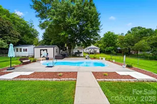 927 Victoria Ave, Kannapolis, NC 28081 - Photo 6