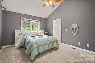 137 Chambwood Ln, Shelby, NC 28152 - Photo 6