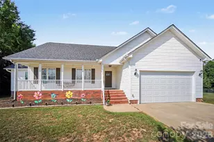 137 Chambwood Ln, Shelby, NC 28152 - Photo 1