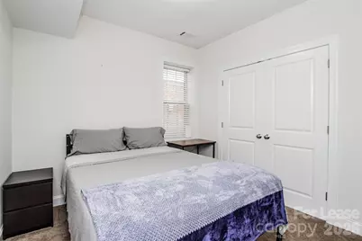 315 Woodvale Place, Charlotte, NC 28208 - Photo 24