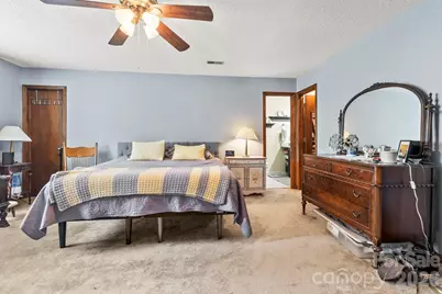 6325 Ellesmere Court, Charlotte, NC 28227 - Photo 26