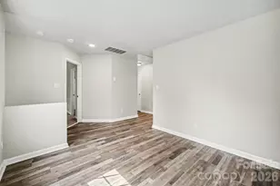 6111 Whispering Brook Ct, Charlotte, NC 28216 - Photo 18