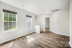 6111 Whispering Brook Ct, Charlotte, NC 28216 - Photo 22