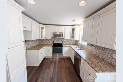 3505 Sandberry Drive, Waxhaw, NC 28173 - Photo 2