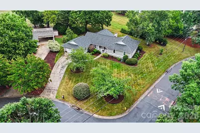8225 Strawberry Lane, Charlotte, NC 28277 - Photo 36