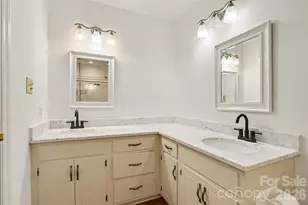 8225 Strawberry Ln, Charlotte, NC 28277 - Photo 24