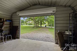 112 W 23rd St, Newton, NC 28658 - Photo 26