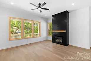 35 Grindstaff Dr, Asheville, NC 28803 - Photo 32