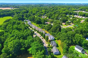 1305 Lauren Village Drive, Charlotte, NC 28213 - Photo 36