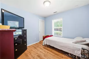1305 Lauren Village Drive, Charlotte, NC 28213 - Photo 24