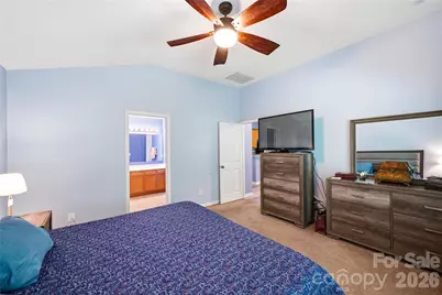 1305 Lauren Village Drive, Charlotte, NC 28213 - Photo 20