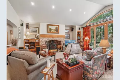 300 Pinnacle Peak Lane, Flat Rock, NC 28731 - Photo 6