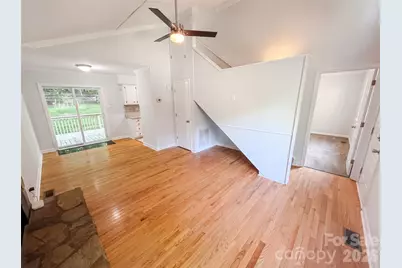 2427 Brook Canyon Drive, Charlotte, NC 28212 - Photo 6