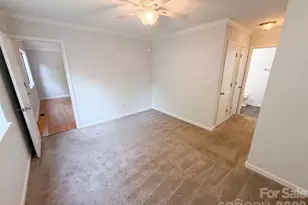 2427 Brook Canyon Dr, Charlotte, NC 28212 - Photo 10