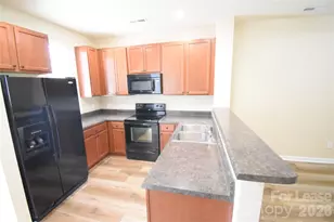 9507 Longstone Ln, Charlotte, NC 28277 - Photo 12