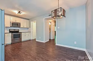 9111 Sharonbrook Dr, Charlotte, NC 28210 - Photo 8