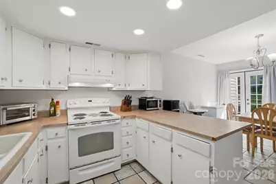 8338 Cricket Lake Drive, Charlotte, NC 28277 - Photo 12