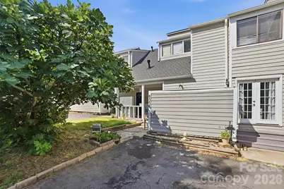 8338 Cricket Lake Drive, Charlotte, NC 28277 - Photo 2
