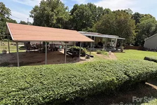 806 Oval St, Kannapolis, NC 28081 - Photo 2
