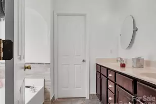 5912 Almond Rd, Charlotte, NC 28227 - Photo 36